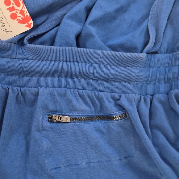 Blue Sleeveless Jumpsuit - Picture 4 of 6